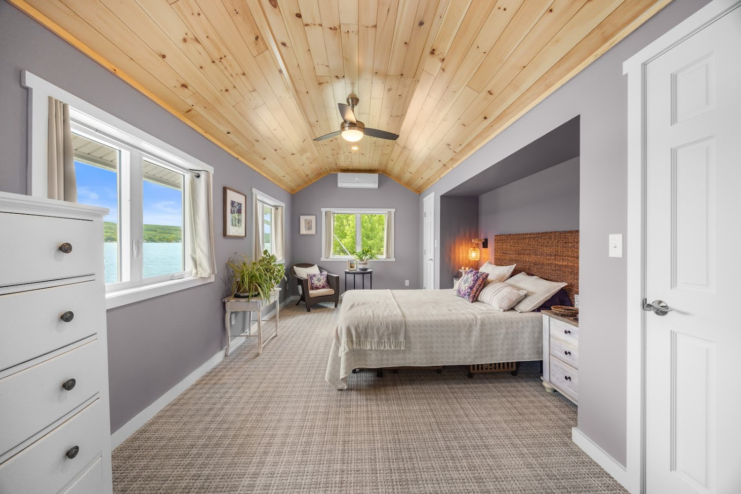 serene-master-bedroom-after-renovation